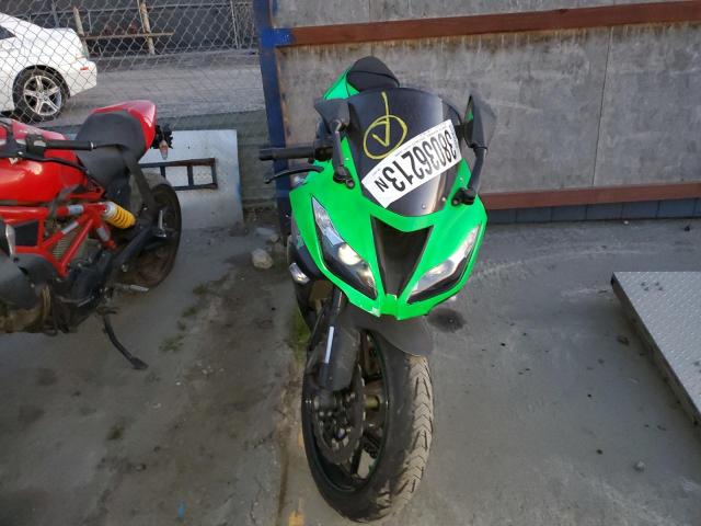 JKBZXJF15JA014177 - 2018 KAWASAKI ZX636 F GREEN photo 2