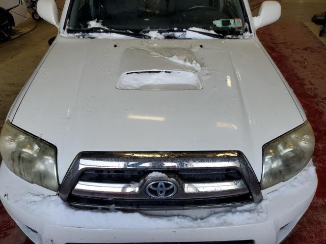 JTEBU14R68K031938 - 2008 TOYOTA 4RUNNER SR5 WHITE photo 12