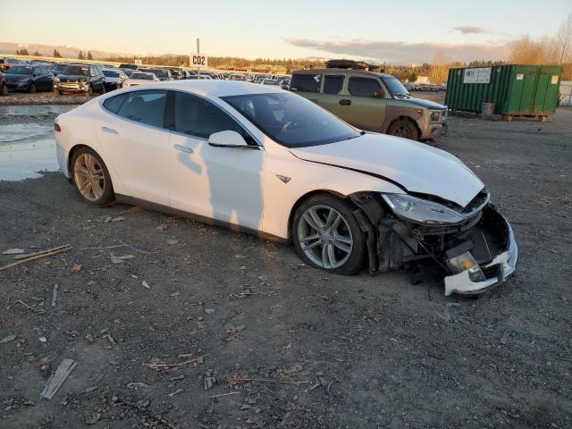 5YJSA1E27GF121982 - 2016 TESLA MODEL S WHITE photo 4