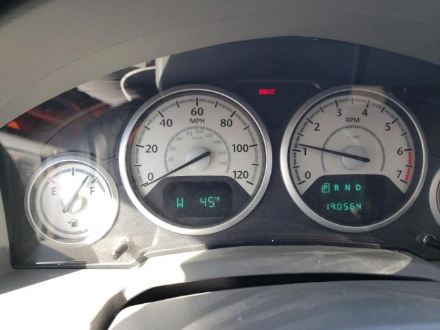 2A4RR5D14AR432332 - 2010 CHRYSLER TOWN & COU TOURING თეთრი ფოტო 9