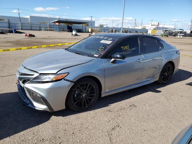 4T1KZ1AK9NU065963 - 2022 TOYOTA CAMRY TRD SILVER photo 1