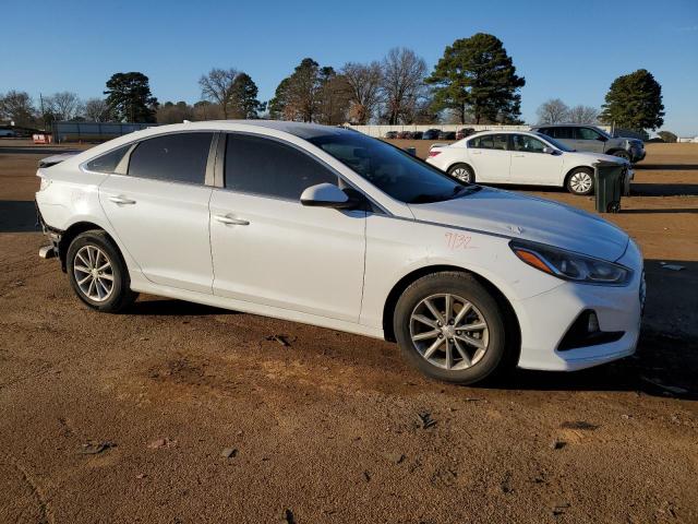 5NPE24AF1JH626834 - 2018 HYUNDAI SONATA SE WHITE photo 4