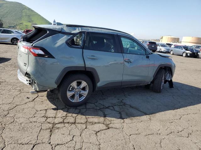 2T3P1RFVXPW329829 - 2023 TOYOTA RAV4 4D 4W XLE GRAY photo 3