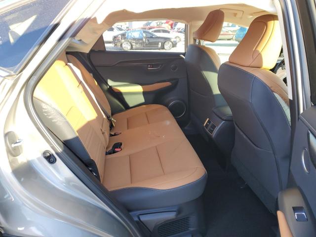 JTJGARBZ5M2186671 - 2021 LEXUS NX 300 BASE Srebrny zdjęcie 10