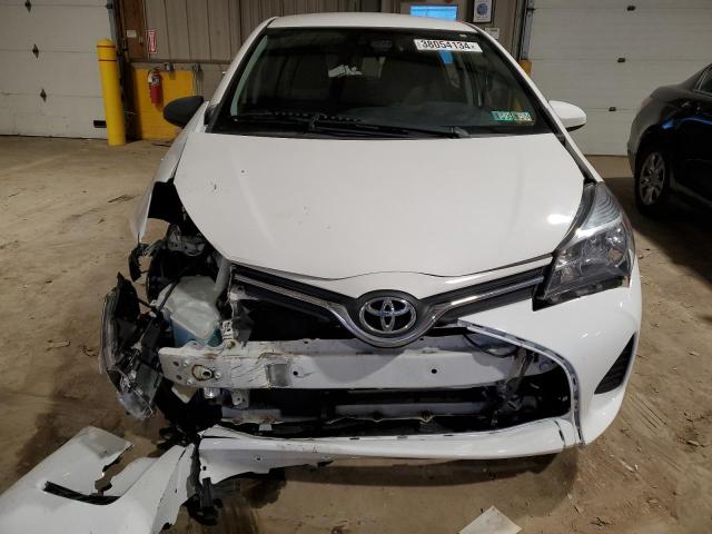 VNKKTUD3XHA073806 - 2017 TOYOTA YARIS L WHITE photo 5