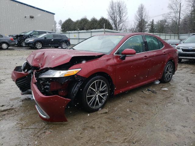 4T1F31AK5NU596340 - 2022 TOYOTA CAMRY XLE RED photo 1