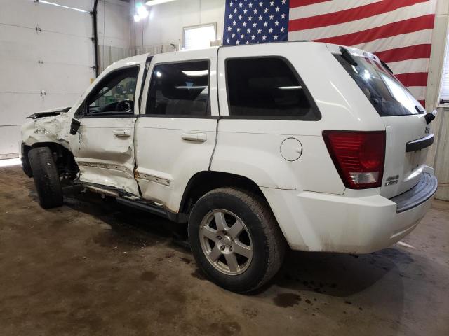 1J8GR48K88C213914 - 2008 JEEP GRAND CHER LAREDO WHITE photo 2