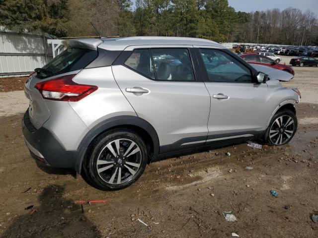 3N1CP5DV5LL520149 - 2020 NISSAN KICKS SR SILVER photo 3