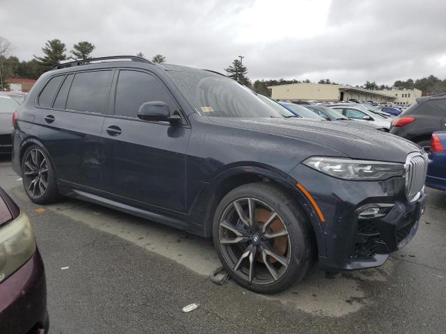 5UXCX4C54KLS38991 - 2019 BMW X7 XDRIVE50I BLACK photo 4