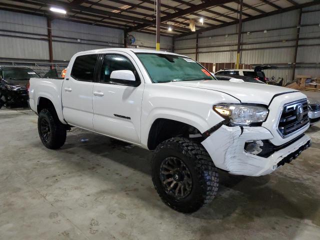 5TFAX5GN5KX144068 - 2019 TOYOTA TACOMA DOUBLE CAB WHITE photo 4