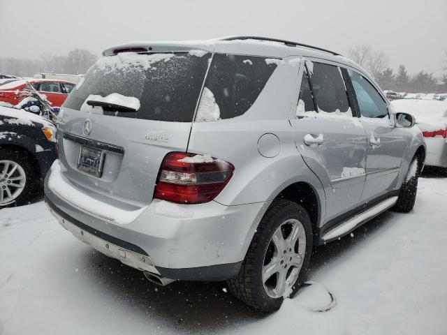 4JGBB86E48A375072 - 2008 MERCEDES-BENZ ML 350 SILVER photo 3