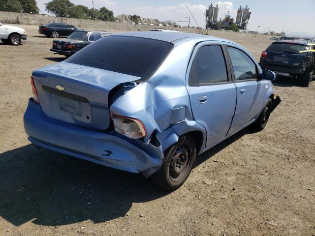 KL1TD52605B293711 - 2005 CHEVROLET AVEO BASE BLUE photo 4