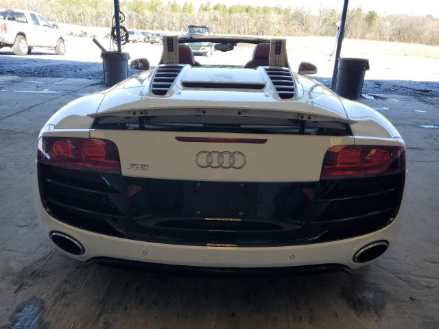 WUAVNAFG2CN000416 - 2012 AUDI R8 5.2 QUATTRO WHITE photo 6