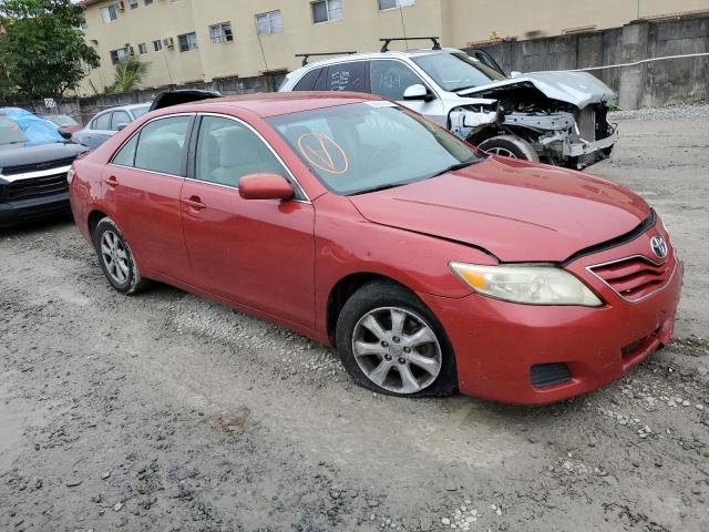 4T1BF3EK0BU165413 - 2011 TOYOTA CAMRY BASE RED photo 4