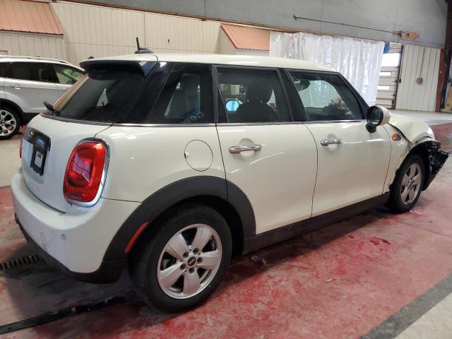 WMWXU1C5XK2J01342 - 2019 MINI COOPER WHITE photo 3