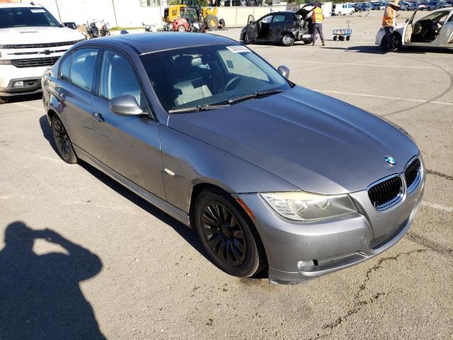 WBAPH57539NM32052 - 2009 BMW 328 I SULEV GRAY photo 4