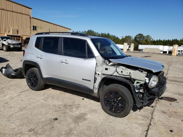 ZACCJBAB6JPH38063 - 2018 JEEP RENEGADE SPORT SILVER photo 4