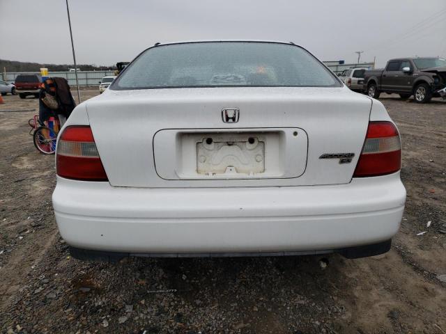 1HGCD5667RA176160 - 1994 HONDA ACCORD EX WHITE photo 6