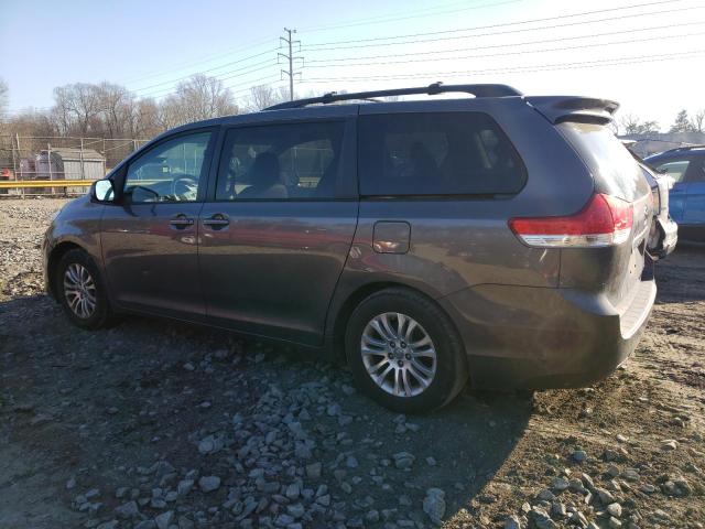 5TDYK3DC6CS210395 - 2012 TOYOTA SIENNA XLE GRAY photo 2