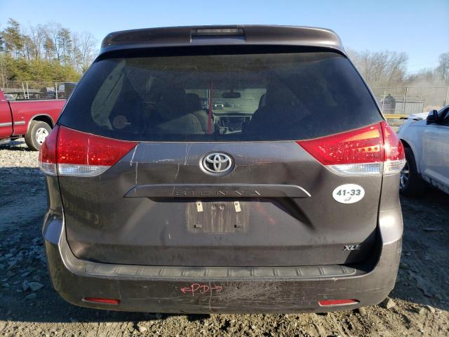 5TDYK3DC6CS210395 - 2012 TOYOTA SIENNA XLE GRAY photo 6