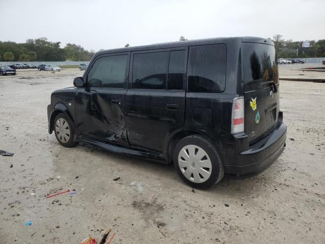 JTLKT324350220567 - 2005 TOYOTA SCION XB BLACK photo 2