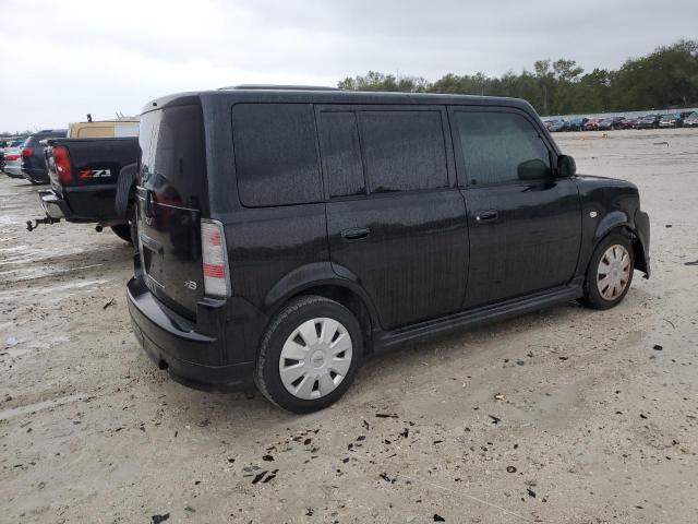 JTLKT324350220567 - 2005 TOYOTA SCION XB BLACK photo 3