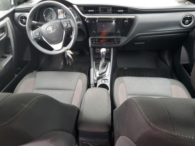 2T1BURHE3HC925486 - 2017 TOYOTA COROLLA L GRAY photo 8