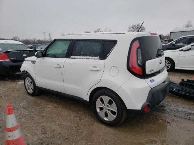 KNDJN2A27G7374222 - 2016 KIA SOUL WHITE photo 2