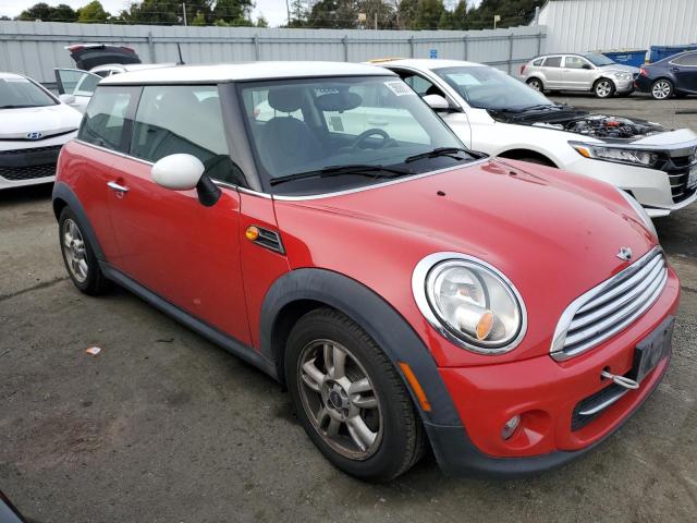 WMWSU3C52DT691667 - 2013 MINI COOPER RED photo 4