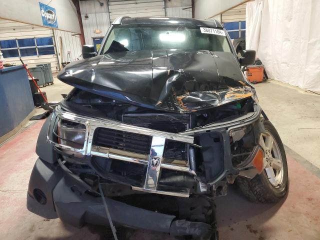 1D8GU28K57W684072 - 2007 DODGE NITRO SXT BLUE photo 5