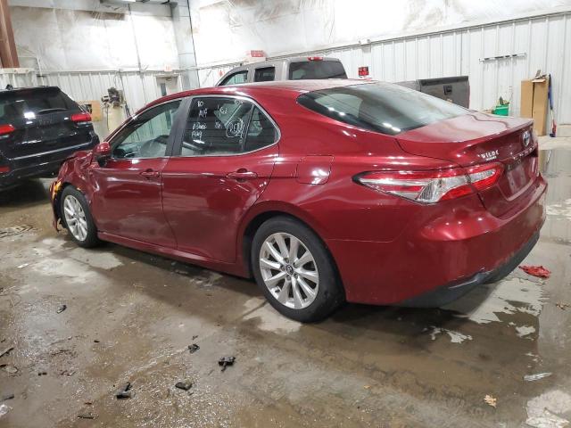 4T1B11HK1JU560133 - 2018 TOYOTA CAMRY L BURGUNDY photo 2