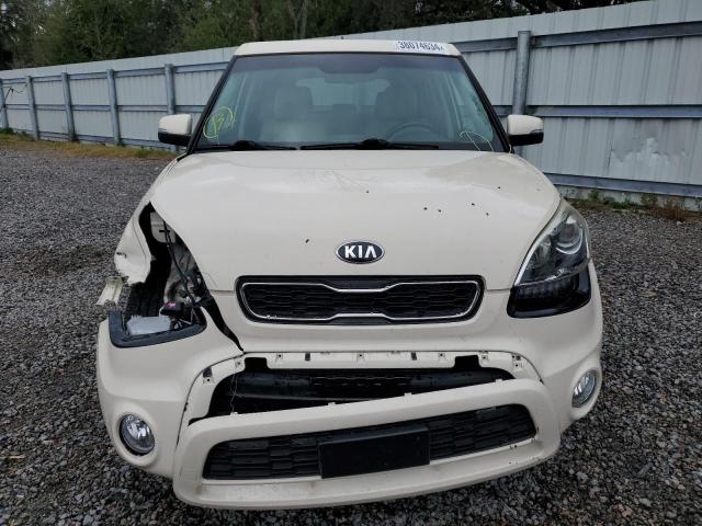 KNDJT2A67D7769649 - 2013 KIA SOUL + CREAM photo 5