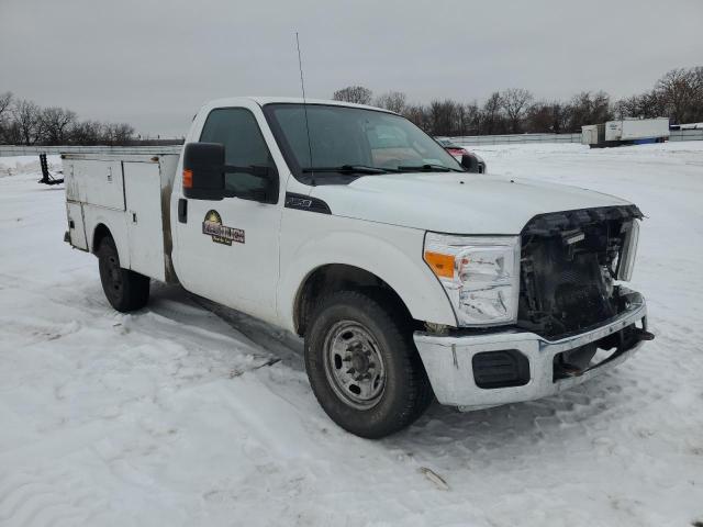 1FTBF2A61FEA10943 - 2015 FORD F250 SUPER DUTY WHITE photo 4