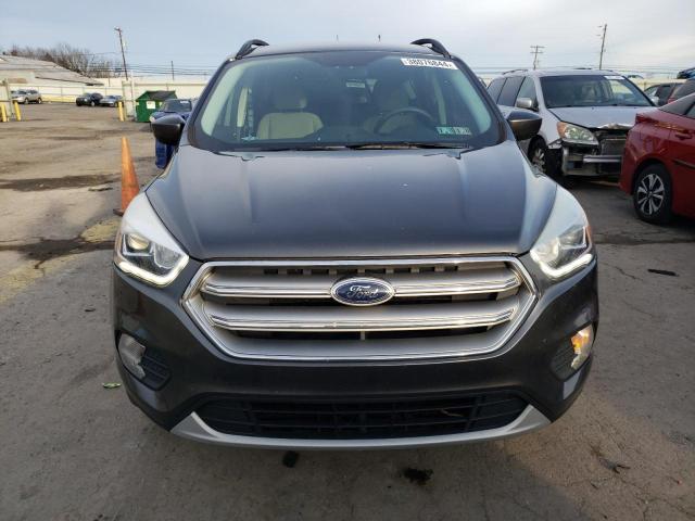 1FMCU9GD4HUC71688 - 2017 FORD ESCAPE SE GRAY photo 5