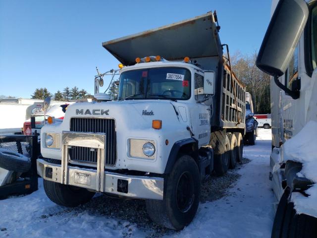 1M2B126C0GA012863 - 1986 MACK 600 DM600 WHITE photo 2