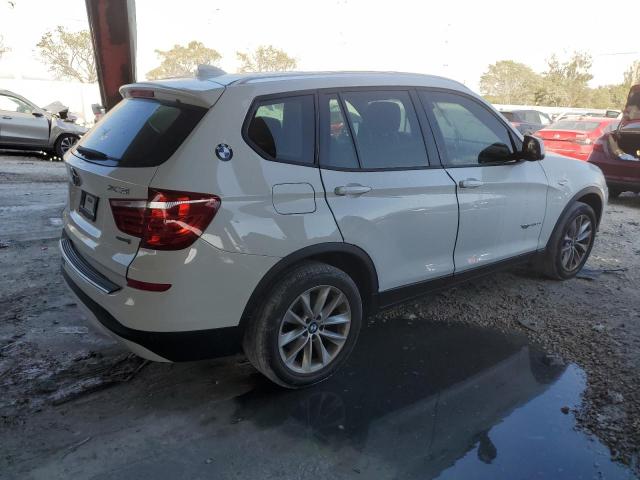 5UXWZ7C50F0M82802 - 2015 BMW X3 SDRIVE28I WHITE photo 3