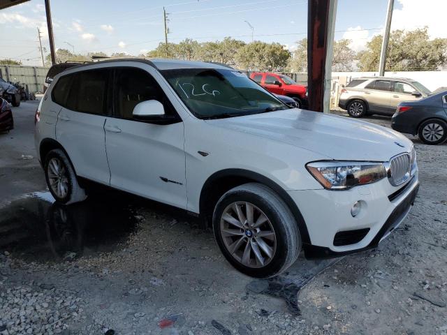 5UXWZ7C50F0M82802 - 2015 BMW X3 SDRIVE28I WHITE photo 4