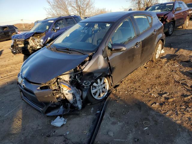 2017 TOYOTA PRIUS C, 