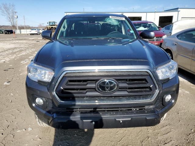 3TMCZ5AN2NM460453 - 2022 TOYOTA TACOMA DOUBLE CAB 石墨色 照片 5