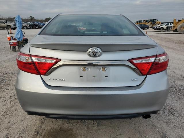 4T1BF1FK5HU767560 - 2017 TOYOTA CAMRY LE SILVER photo 6