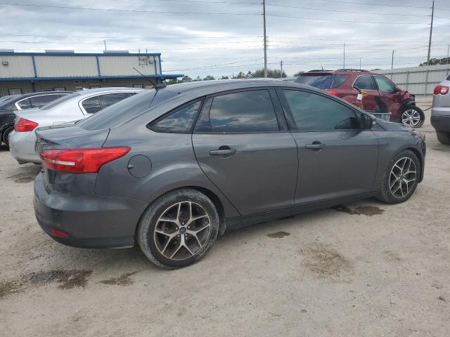 1FADP3H20HL241142 - 2017 FORD FOCUS SEL GRAY photo 3