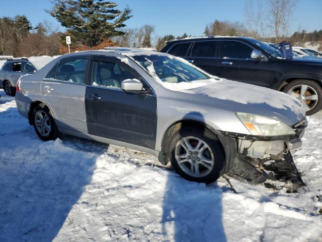 1HGCM56866A123656 - 2006 HONDA ACCORD EX SILVER photo 4