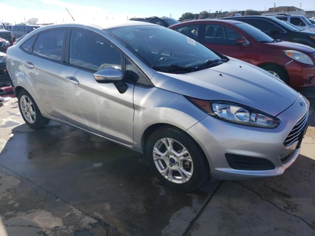 3FADP4BJ3FM224501 - 2015 FORD FIESTA SE SILVER photo 4