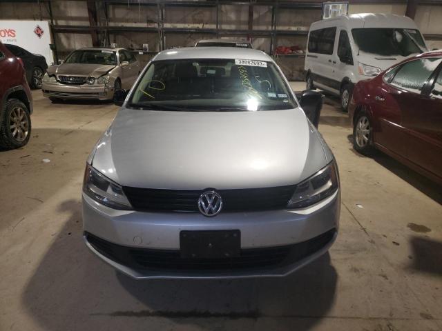 3VW2K7AJ8EM319649 - 2014 VOLKSWAGEN JETTA BASE SILVER photo 5