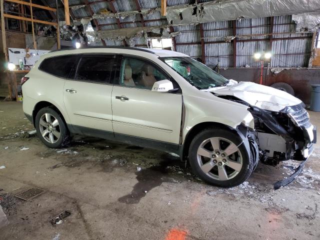 1GNKVJKD7FJ202828 - 2015 CHEVROLET TRAVERSE LTZ WHITE photo 4