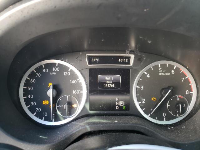 SJKCH5CP5HA014507 - 2017 INFINITI QX30 BASE Braun Foto 9