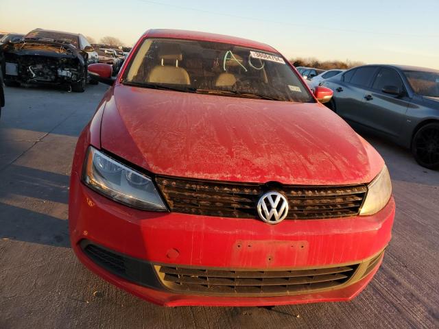 3VWD07AJ7EM402486 - 2014 VOLKSWAGEN JETTA SE RED photo 5