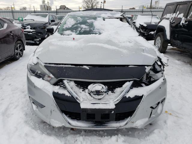 1N4AA6AP1HC409866 - 2017 NISSAN MAXIMA 3.5S SILVER photo 5