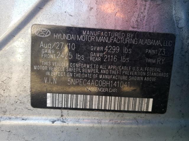 5NPEC4AC0BH141041 - 2011 HYUNDAI SONATA SE SILVER photo 12