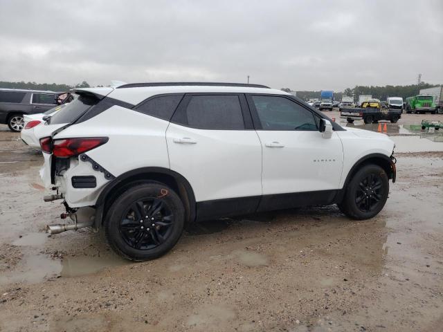 3GNKBCRS3MS540599 - 2021 CHEVROLET BLAZER 2LT WHITE photo 3